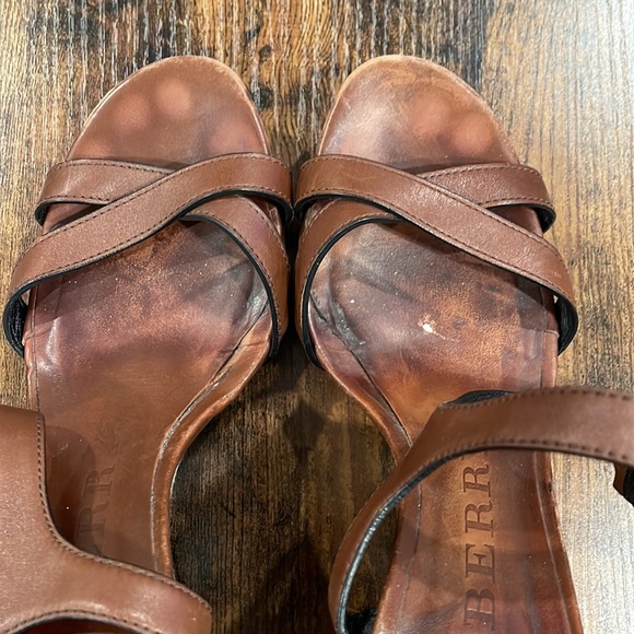 SOLD Burberry Brown Leather Wedges Platform Strappy 4” sandals / 9 US / 39 EU - Picture 8 of 12